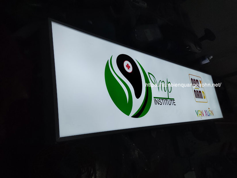 biển quảng cáo mica, biển mica, biển hộp đèn mica, chữ mica hộp đèn