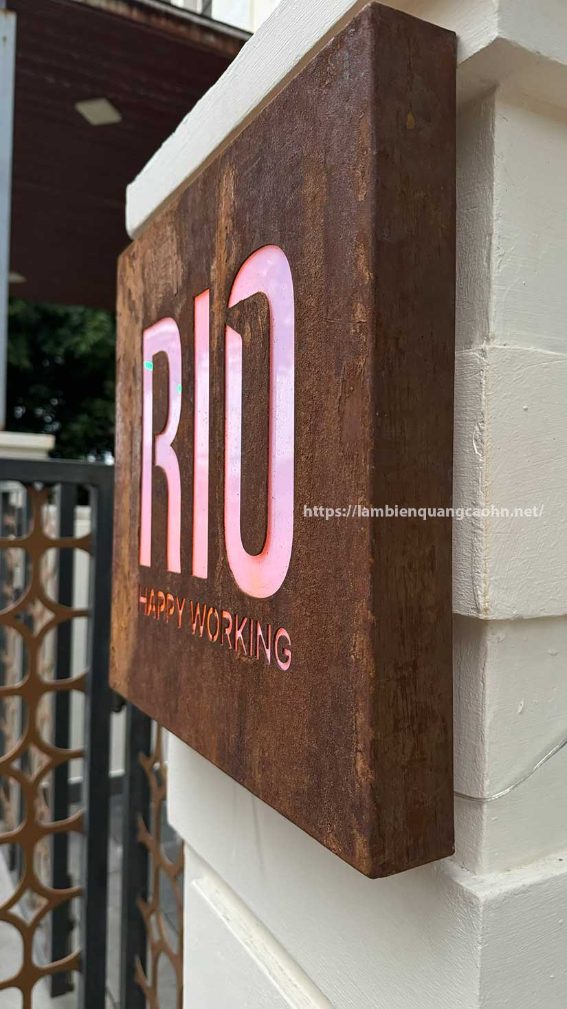 Biển quảng cáo sắt rỉ, biển sắt rỉ, biển sắt gỉ