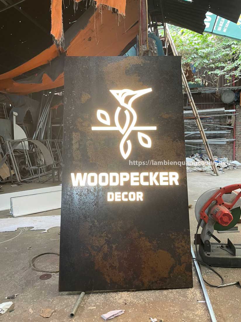 Biển quảng cáo sắt rỉ, biển sắt rỉ, biển sắt gỉ, corten sign