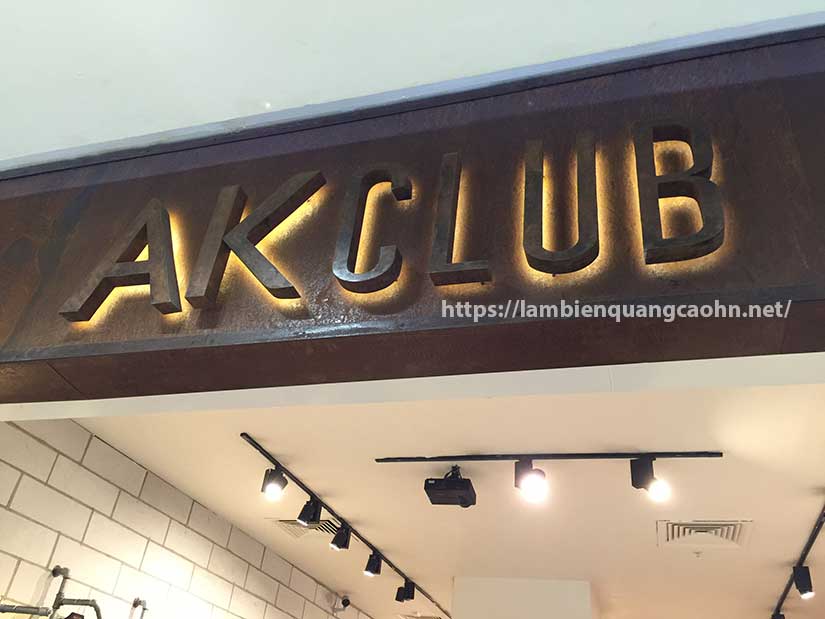 Biển quảng cáo sắt rỉ, biển sắt rỉ, biển sắt gỉ