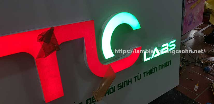 biển quảng cáo spa chăm sóc da