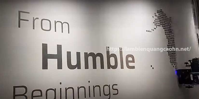 khẩu hiệu dán tường công ty