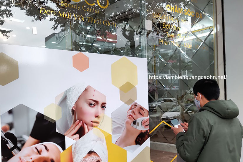 dán cửa kính, decal dán kính, dán decal lên kính