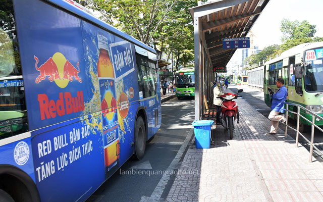 In và dán quảng cáo xe bus