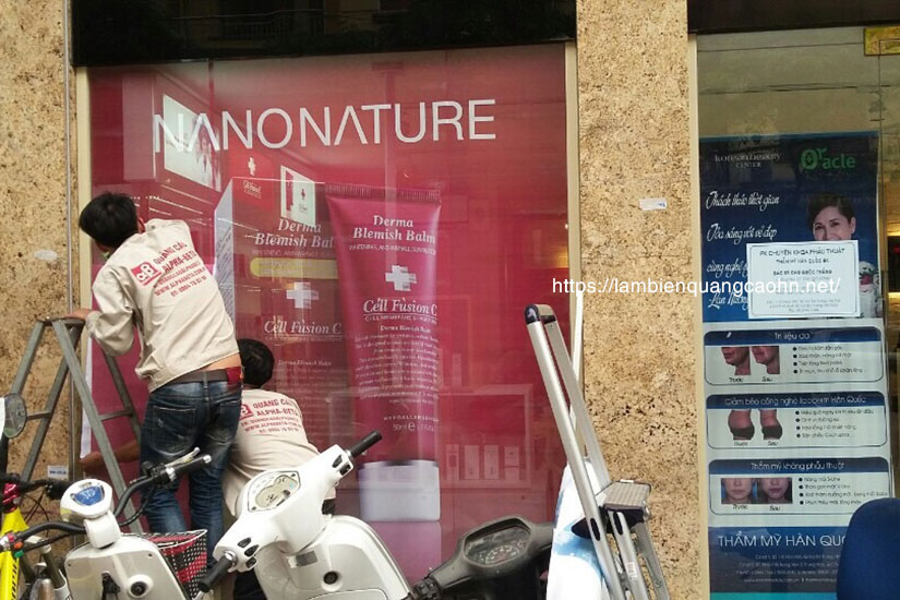 Decal lưới, dán cửa kính, decal dán kính, dán decal kính 1 chiều