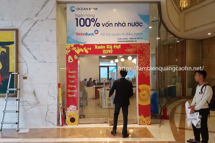 Dán decal trang trí Tết, Dán decal kính văn phòng, cổng chào tết