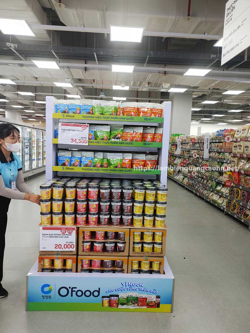 đầu kệ trưng bày siêu thị