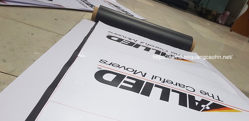 decal nam châm dẻo, decal nam châm, tem từ, logo từ tính, logo trường học, nam châm dẻo