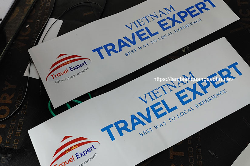 decal nam châm dẻo, decal nam châm, tem từ, logo từ tính, logo trường học, nam châm dẻo