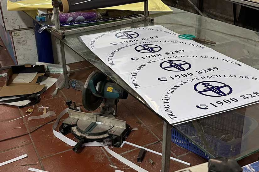 decal nam châm sát hạch lái xe, tập lái