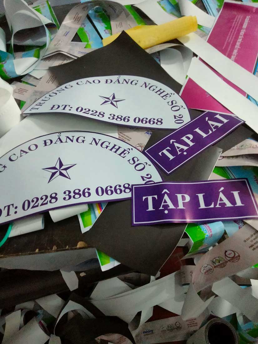 decal nam châm sát hạch lái xe, tập lái