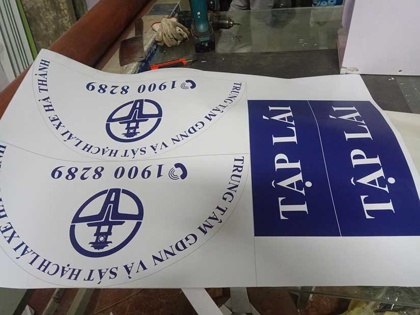 decal nam châm sát hạch lái xe, tập lái
