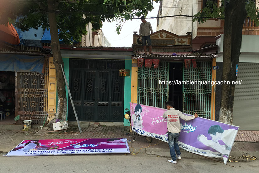 biển quảng cáo bạc màu, sửa chữa biển quảng cáo, độ bền các loại biển quảng cáo