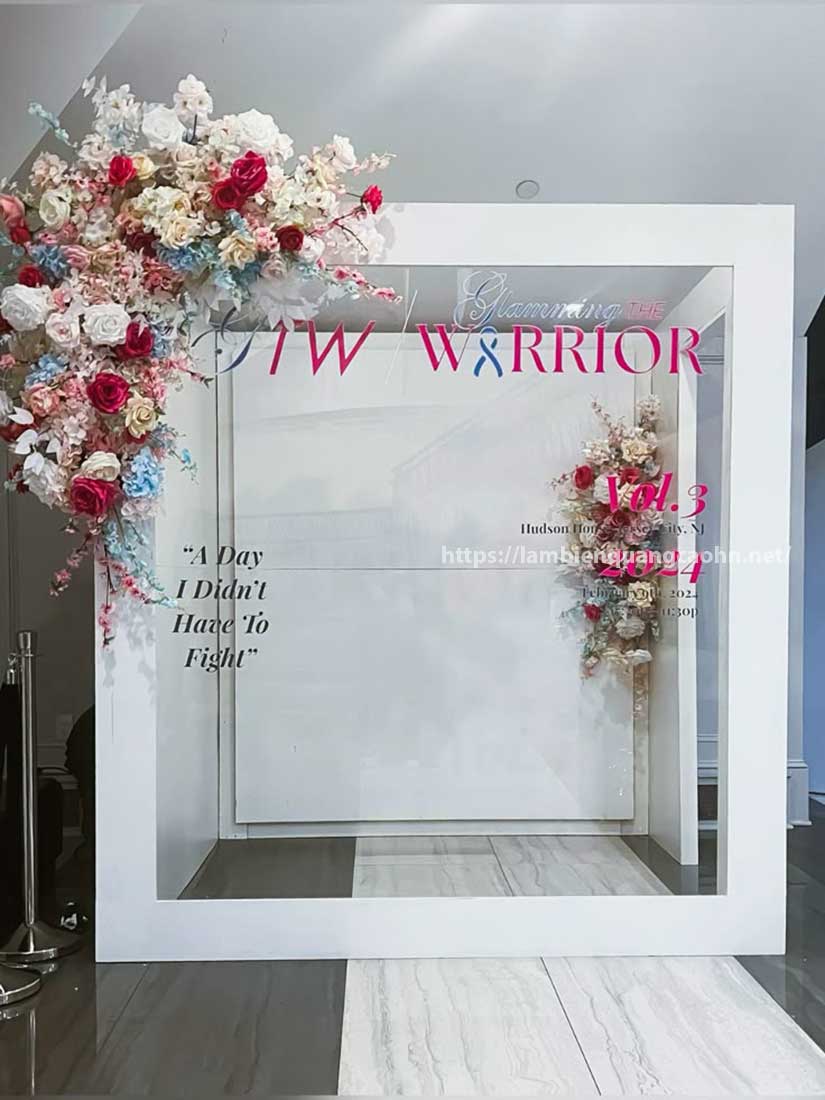 Khung hộp chụp ảnh check in