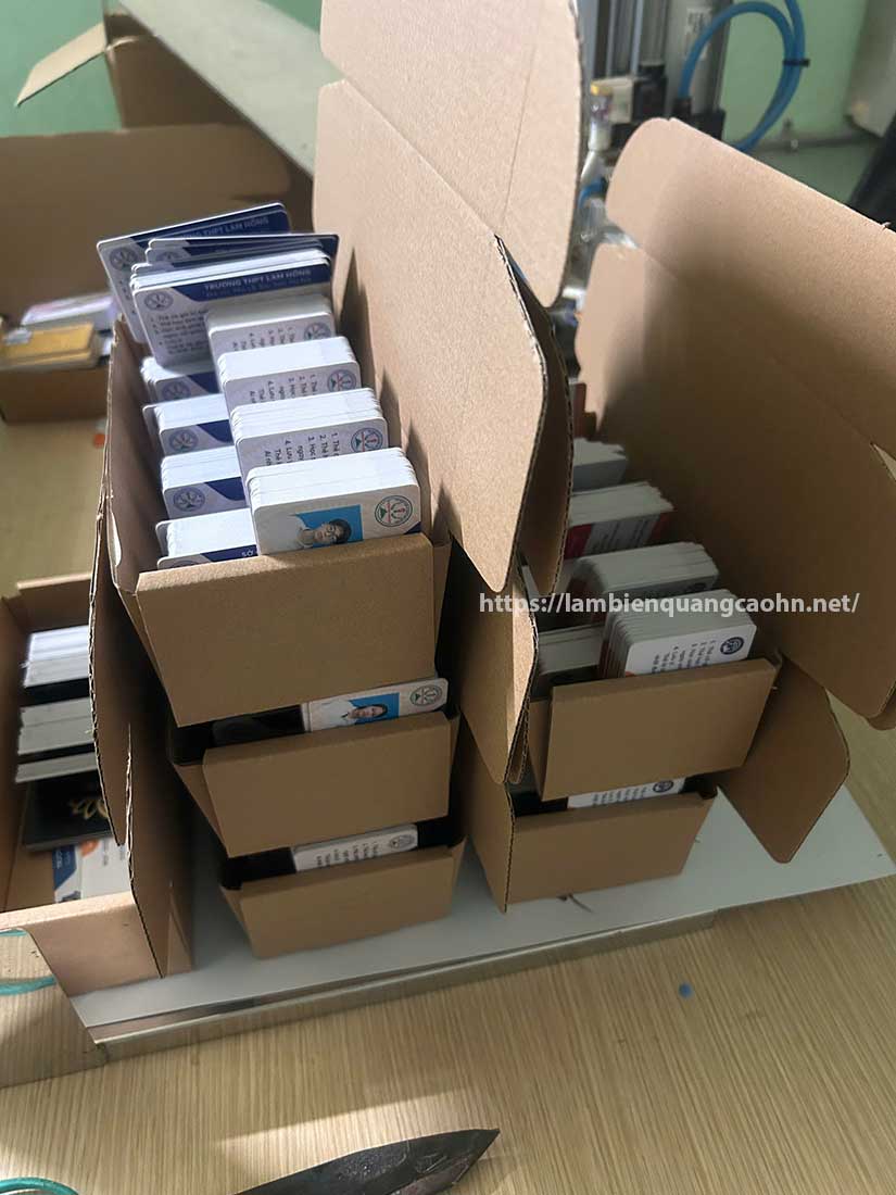 In card visit, name card, in nhựa trong, in mica