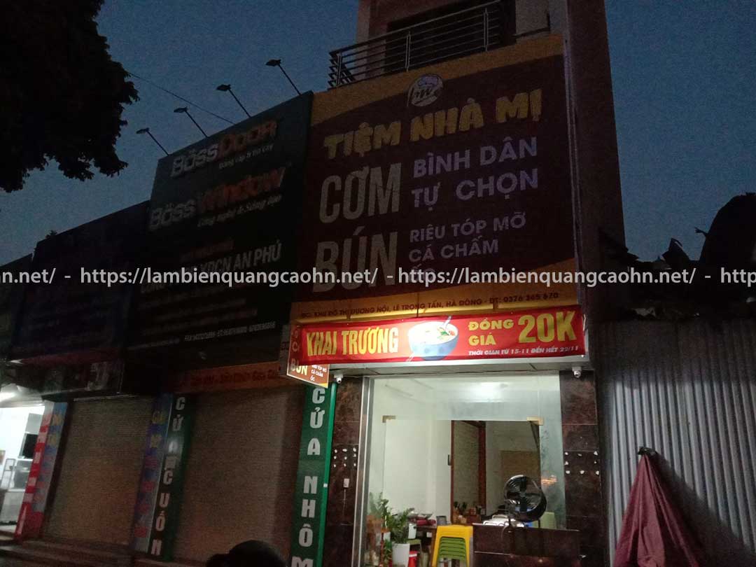 in bạt hiflex để làm biển cửa hàng, in bạt, biển bạt hiflex