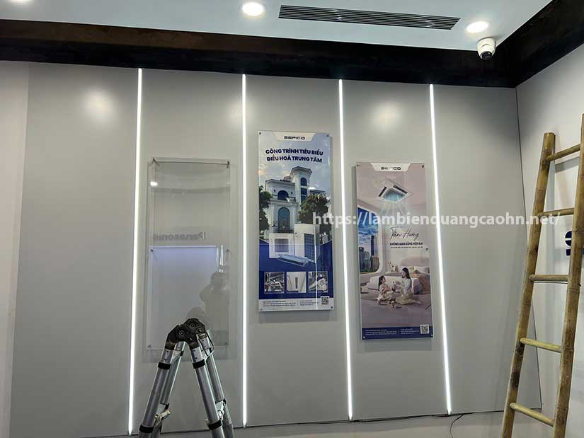 kệ trưng bày sản phẩm