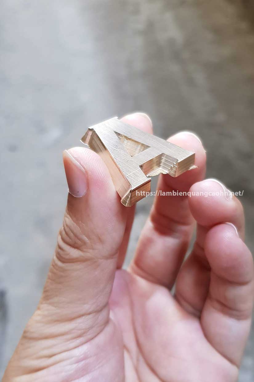 khắc đồng cnc 3D