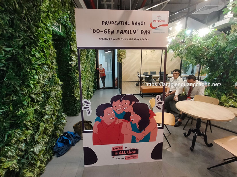 Khung chụp ảnh check in, khung chụp hình facebook,