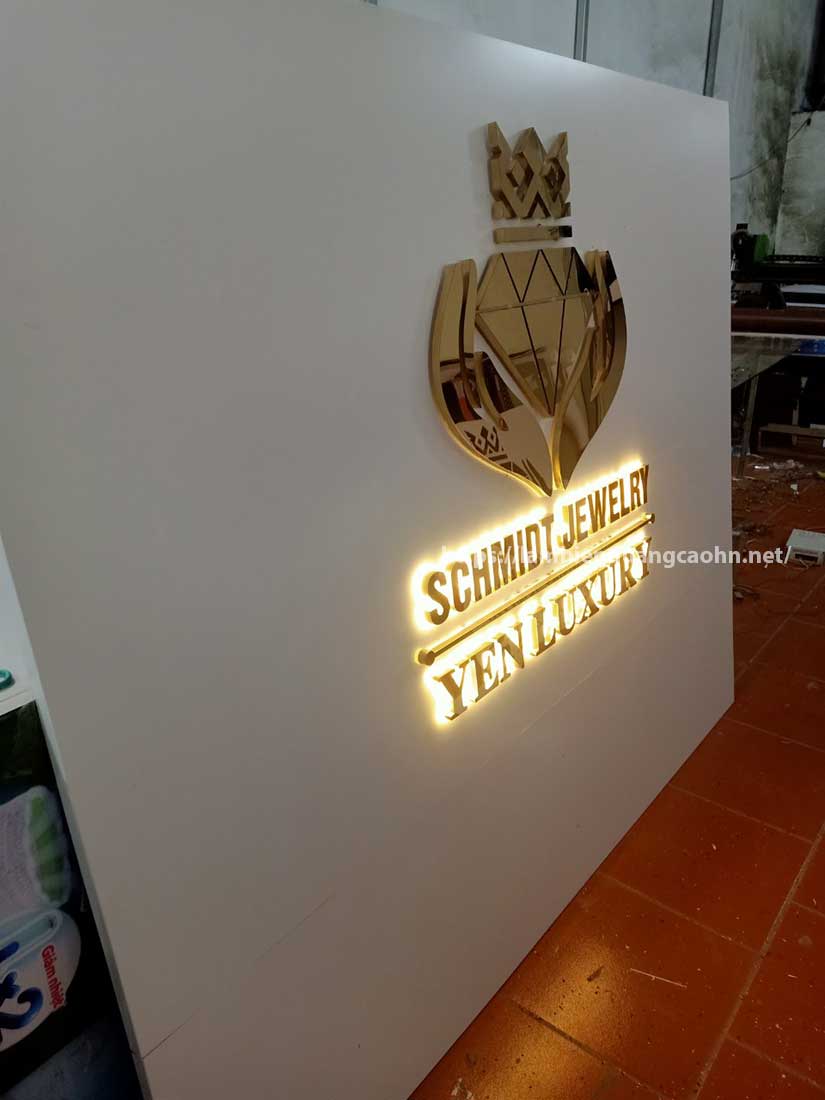 logo bán hàng online treo tường, logo live stream treo tường