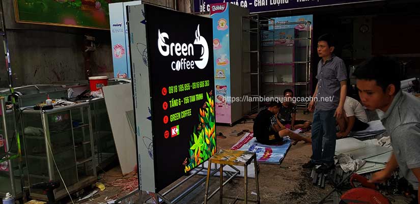 làm biển quán cafe, biển hộp đèn có chân, biển bạt 3M, thi công biển quảng cáo