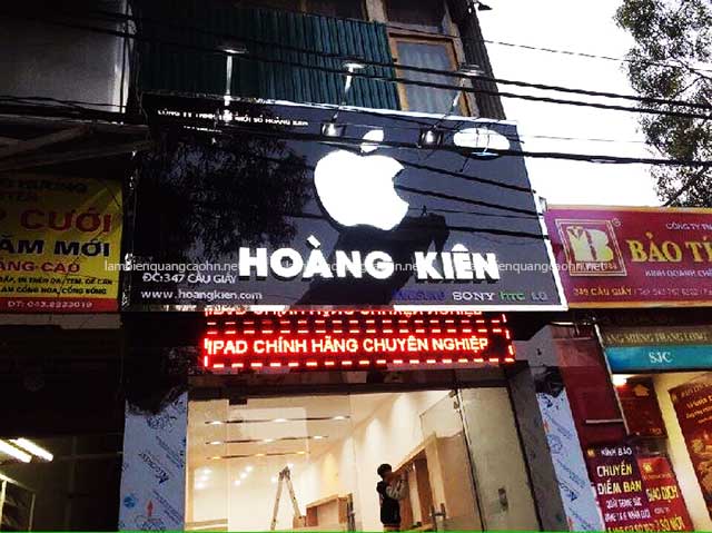 Làm biển quảng cáo độc lạ, biển quảng cáo kính