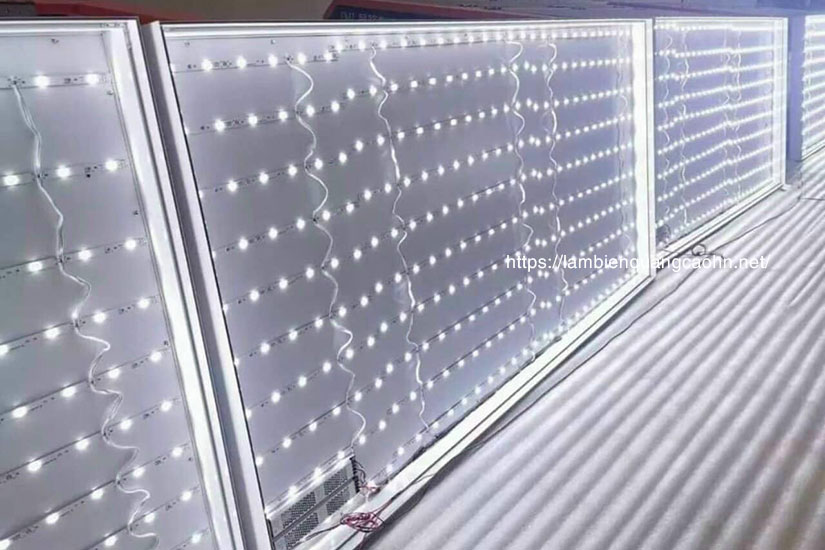 Biển quảng cáo đèn LED, làm biển LED, biển LED, biển quảng cáo LED, biển vẫy LED