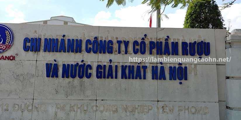 làm biển tên công ty