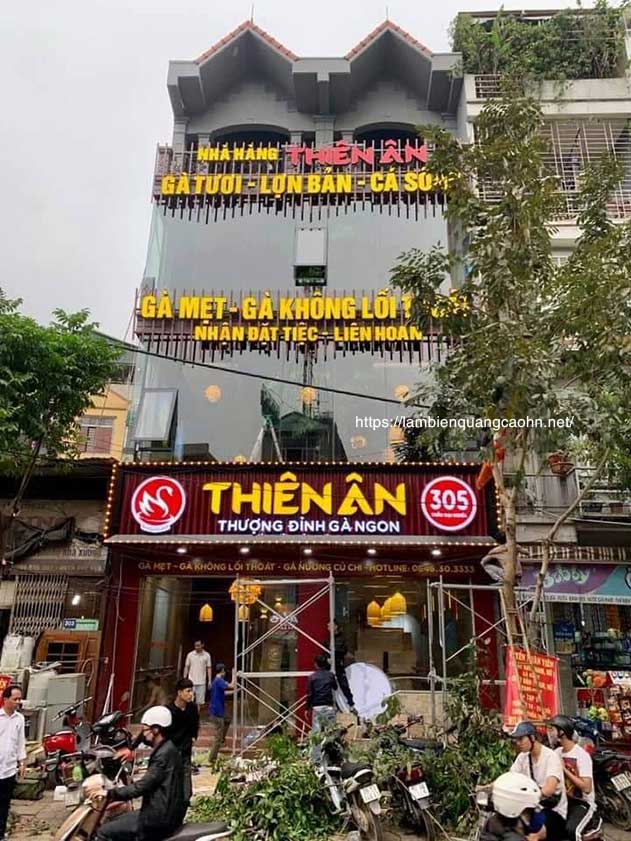 Mẫu biển nhà hàng đẹp