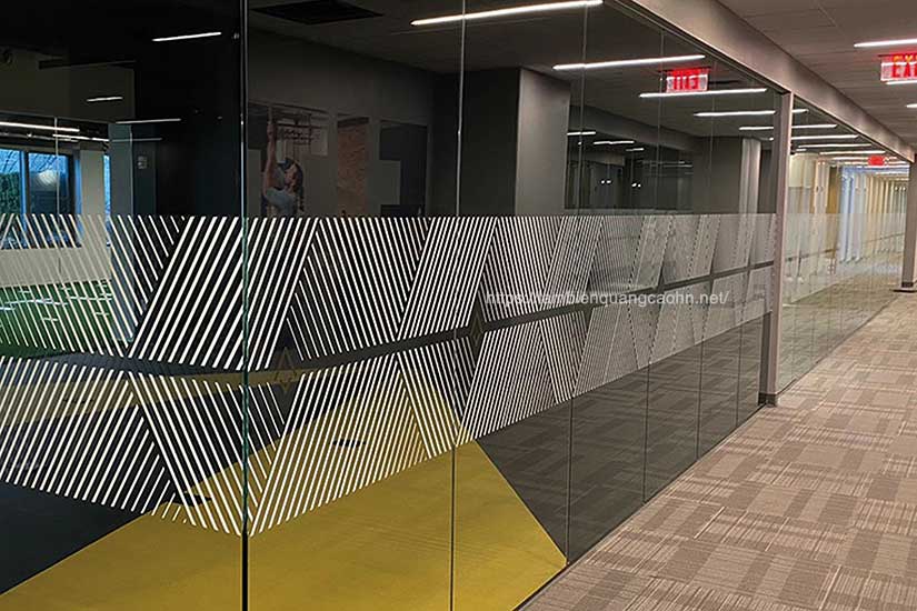 decal dán kính mờ hoa văn, decal mờ, dán kính văn phòng, dán decal kính