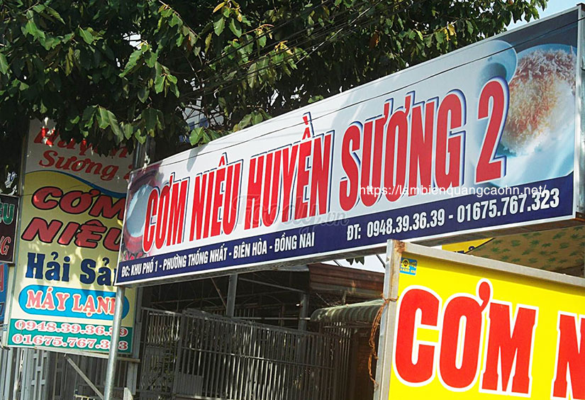 màu sắc trên biển quảng cáo, font chữ trên biển quảng cáo, làm biển quảng cáo, biển cửa hàng