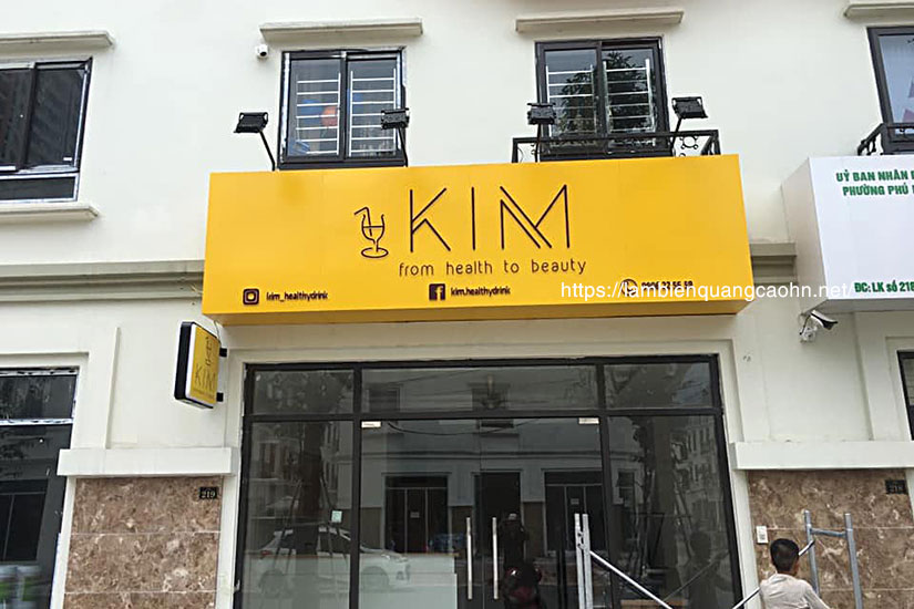 màu sắc trên biển quảng cáo, font chữ trên biển quảng cáo, làm biển quảng cáo, biển cửa hàng