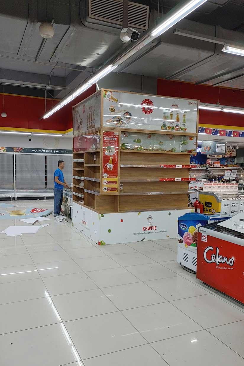 ốp cột siêu thị