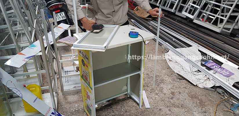 sản xuất POSM lắp ghép