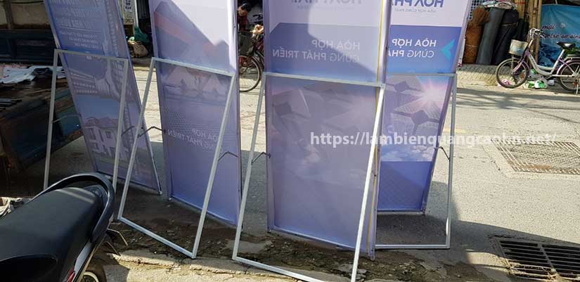 sản xuất POSM lắp ghép