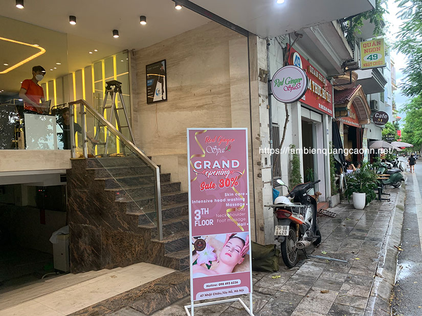 standee chân sắt ngoài trời, chân standee sắt ngoài trời, standee sắt, standee ngoài trời, standee khung sắt