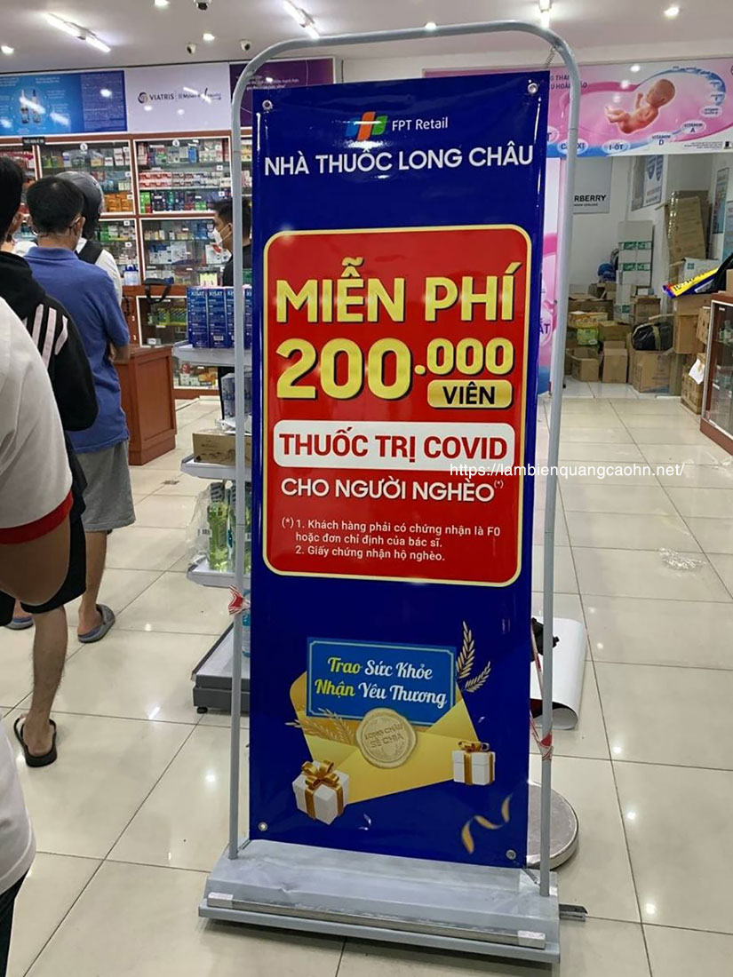 standee chân sắt ngoài trời, chân standee sắt ngoài trời, standee sắt, standee ngoài trời, standee khung sắt