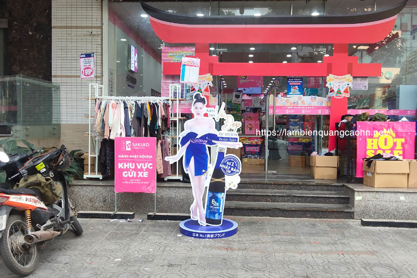 standee hình người hai mặt, standee die cut, standee mô hình, standee nhân vật hoạt hình
