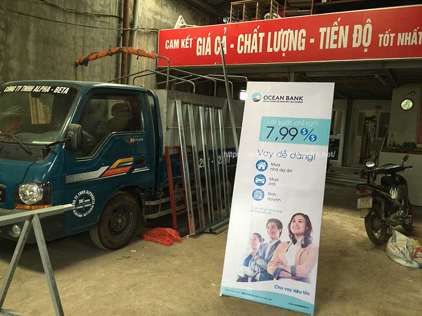 standee chân sắt ngoài trời, chân standee sắt ngoài trời, standee sắt, standee ngoài trời, standee khung sắt