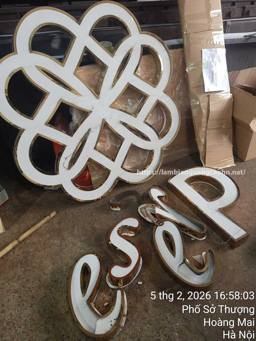 sửa chữa biển quảng cáo