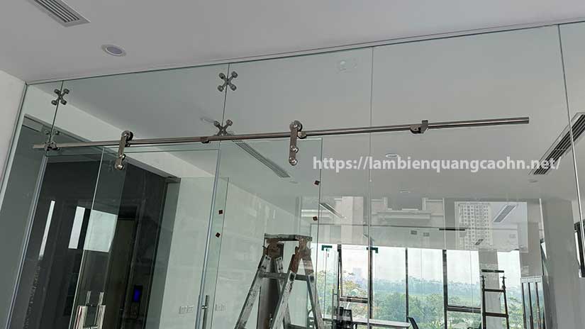 thi công văn phòng công ty