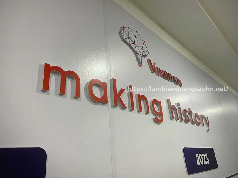 chữ nổi mica dán tường công ty