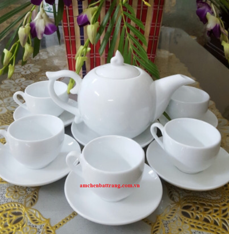 Đặt mua ấm chén Bát Tràng in logo ở đâu tại TP.HCM