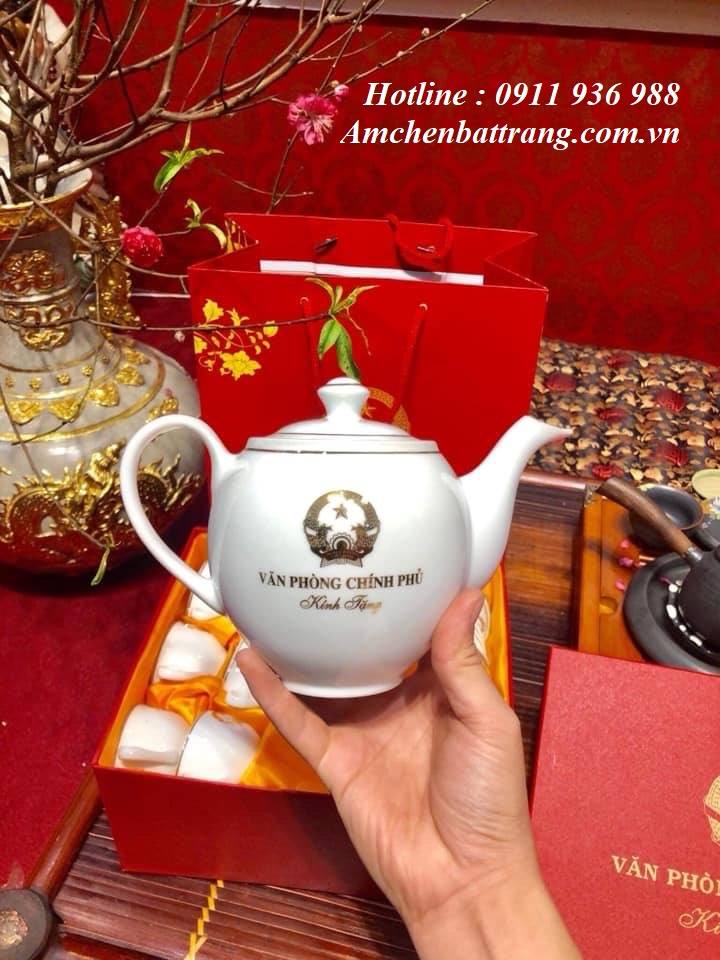 ẤM CHÉN IN LOGO TẠI ĐỒNG NAI