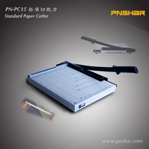 Máy cắt giấy PN-PC15