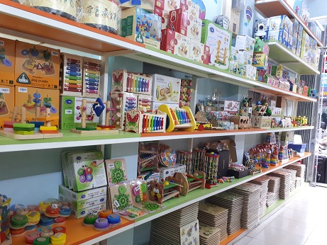 Shop đồ chơi gỗ