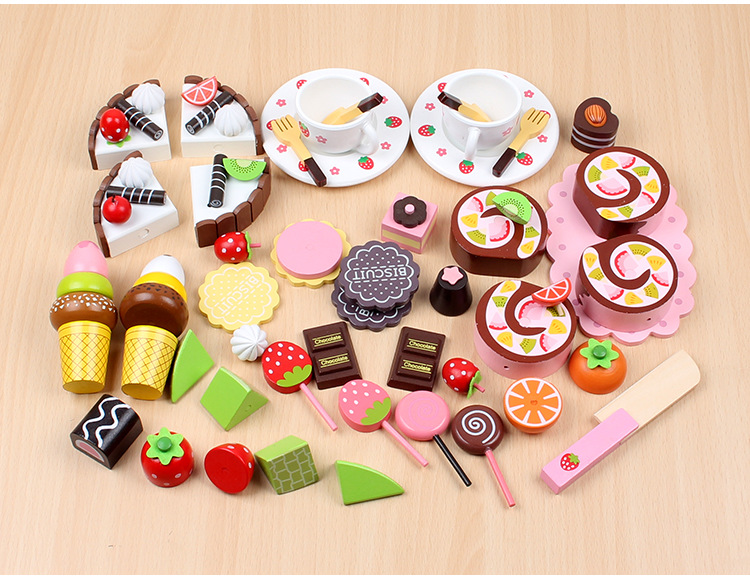 đồ chơi bé gái