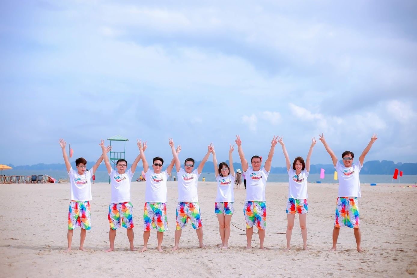 Đồng phục vui chơi thể hiện tinh thần đoàn kết trong công việc cũng như đời sống hàng ngày của nhân viên Công ty Batimex Hà Nội