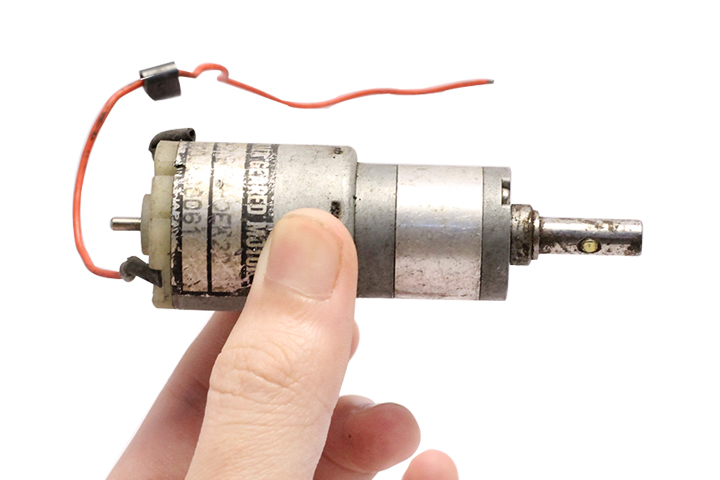 motor-giảm-tốc-hàng-nhật-bãi