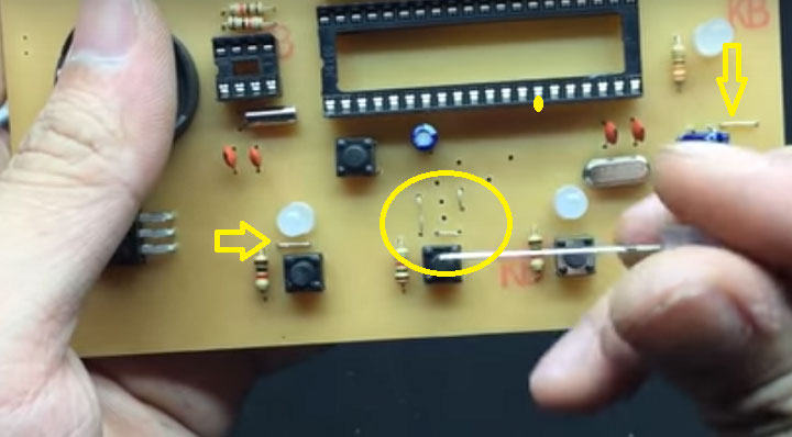 Các vị trí gắn dây nối trên mạch